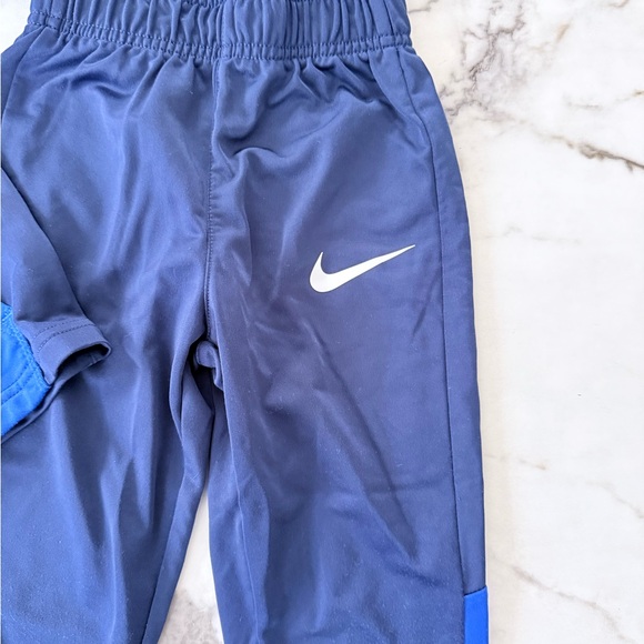 Nike Kids Blue and Navy Jogger Set - Picture 5 of 7